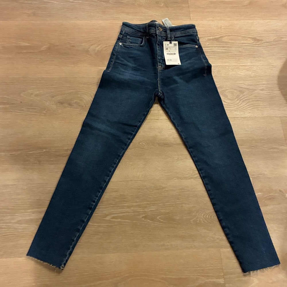 Zara Women's Seamless Skinny Leg High Rise Dark Blue Jeans New with Tags Sz 25